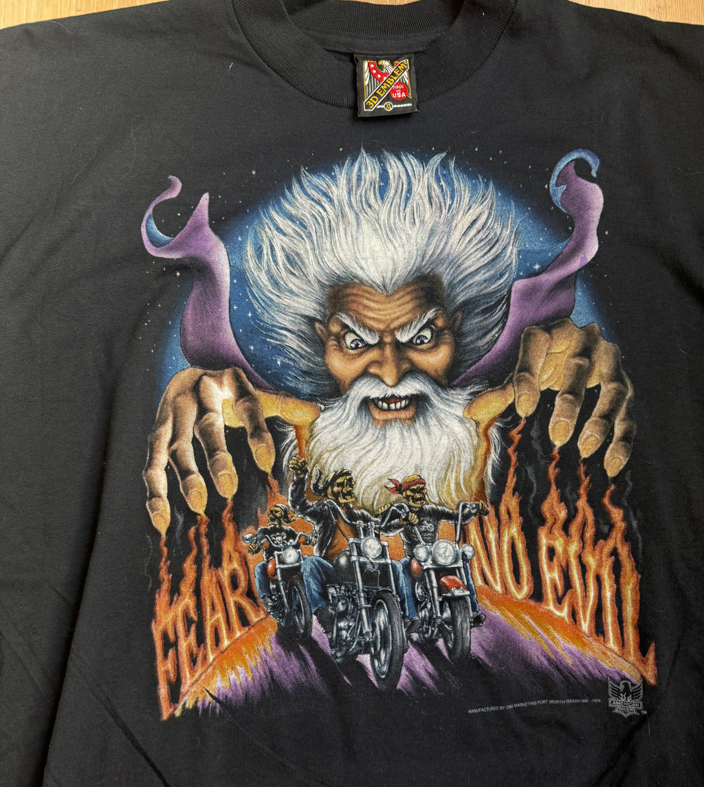 Vintage 3-D emblem T