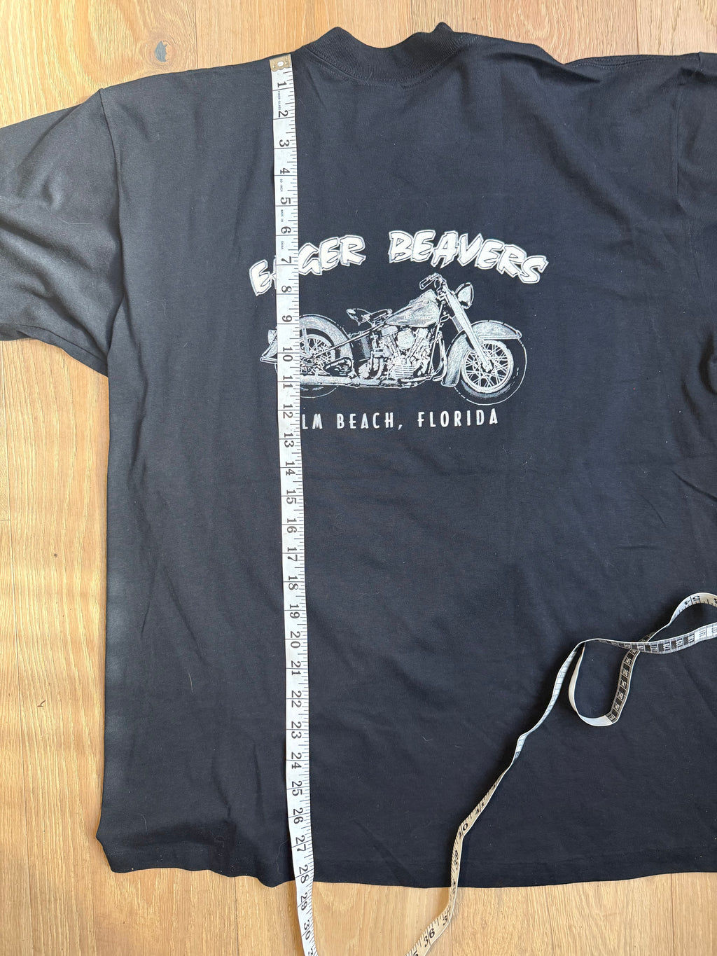 Vintage 3-D emblem T